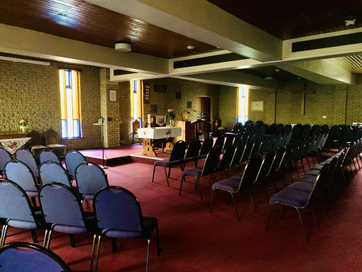 Springhead Congregational Church, Oldham - inside the church